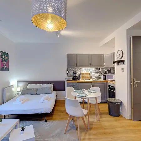 Le Lagon / 100m Gare Apartment Tours